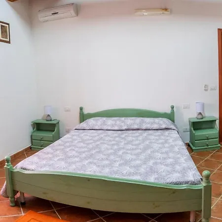 Is Cuccus Bed & Breakfast Masainas Exterior photo