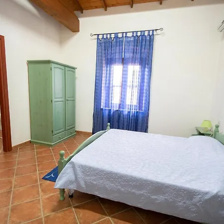 Is Cuccus Bed & Breakfast Masainas Exterior photo